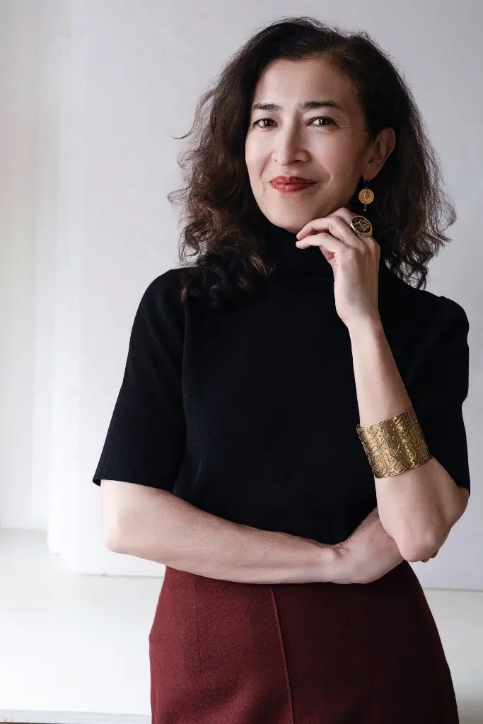 Elmira Bayrasli_Angela Atelier Portrait_Color Hi Res (2)