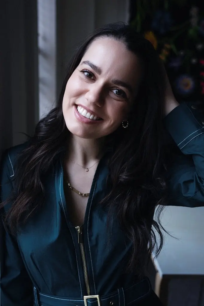 SAYge Link_Demetra Mellios_Angela Atelier Portrait Color Hi Res